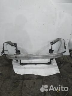 Панель крепления фар Mercedes W221