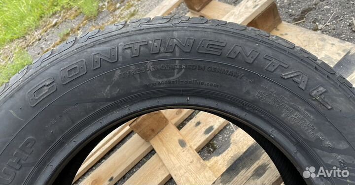 Continental ContiCrossContact UHP 215/65 R16