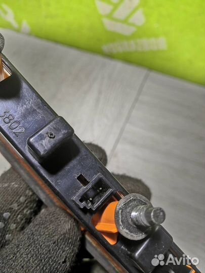 Фонарь задний (стоп сигнал) Пежо 206