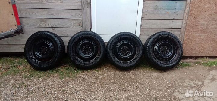 Bridgestone Ice Cruiser 5000 205/55 R16
