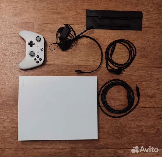 Xbox One X 1Tb Special Edition