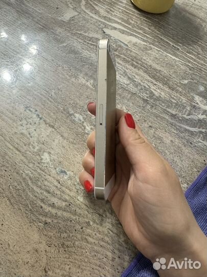 iPhone 5S, 16 ГБ