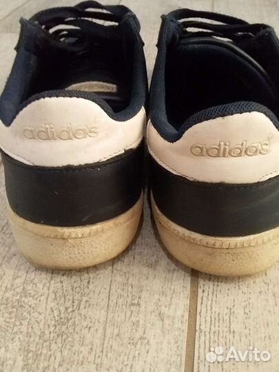 Кроссовки Nike 40р. и adidas 38Р