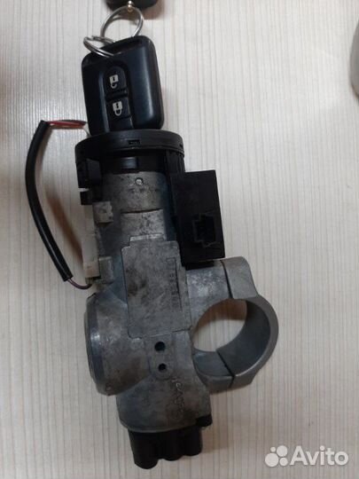 Замок зажигания Nissan Qashqai MR20DE 2007