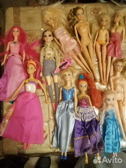 Барби разные