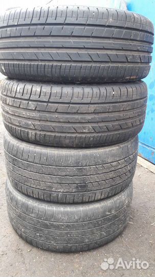 Dunlop SP Sport FM800 235/45 R18