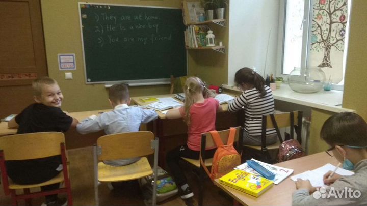 Английский, Корейский, китайский и др языки