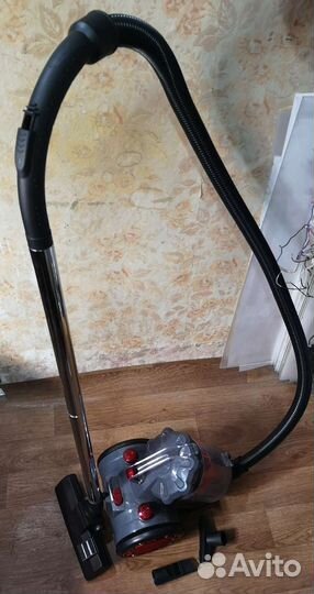 Пылесос winia RSH-310GRW