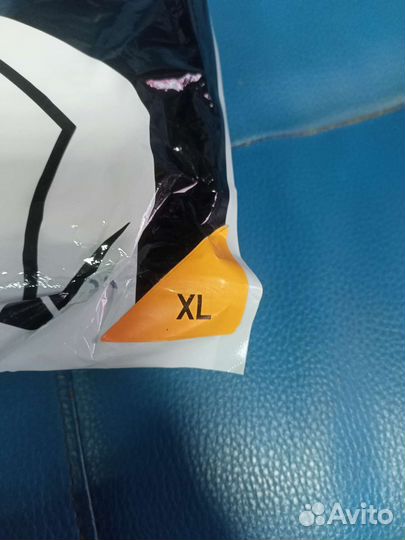 Защитные комбенизоны