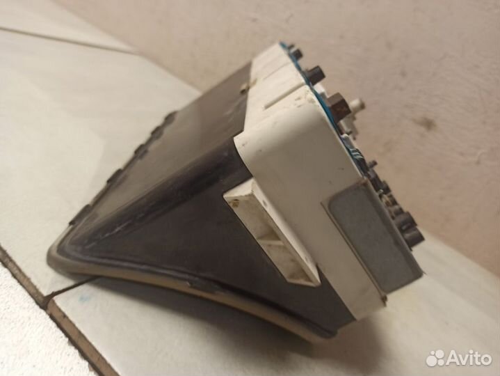 Панель приборов