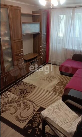 2-к. квартира, 52 м², 2/10 эт.