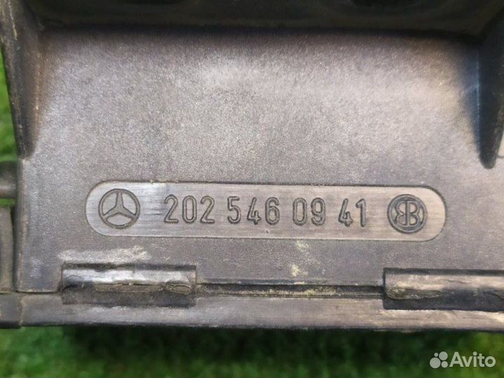 Клемма Mercedes Clk Coupe C208 M111.944 200