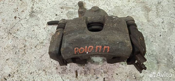 Суппорт передний правый