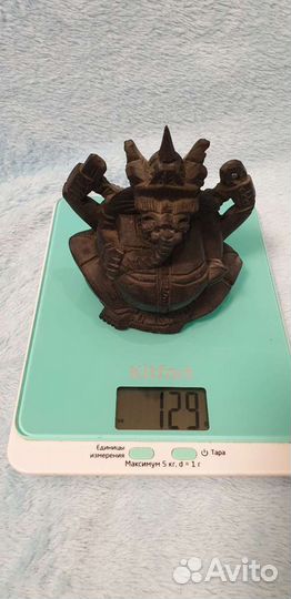 Скульптура бога острова Бали