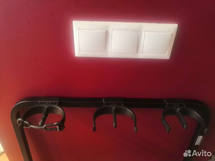 Стойка для 3 гитар