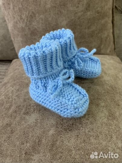 Пинетки для новорожденных ручной работы