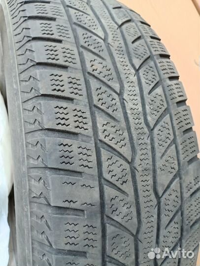 Westlake CM986 215/70 R16 100T