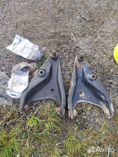 Рычаги на renault logan