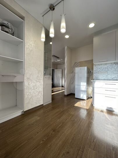 2-к. квартира, 74,1 м², 3/15 эт.