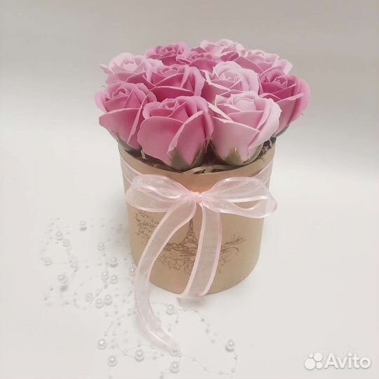 Композиция из мыльных цветов