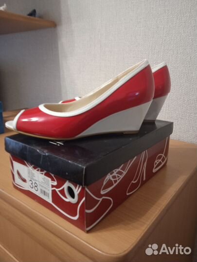 Туфли женские 38 размер