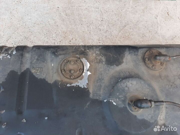Бензобак газ 3102 1 серия