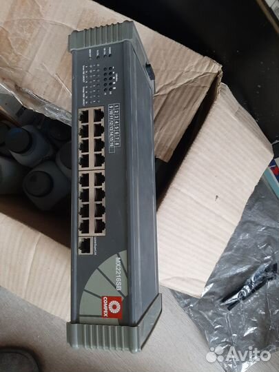 MX2216SB. 16-портовый двухскоростной концентратор