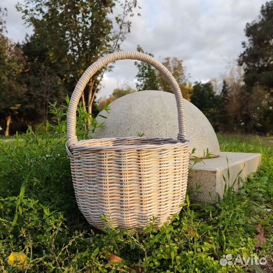 Корзина плетеная