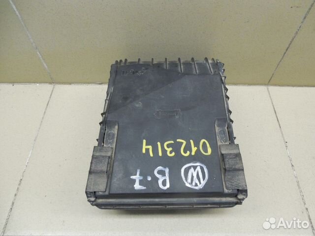 Блок предохранителей Passat B7 2011-2015