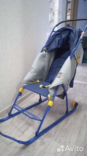 Санки с колесами Nika