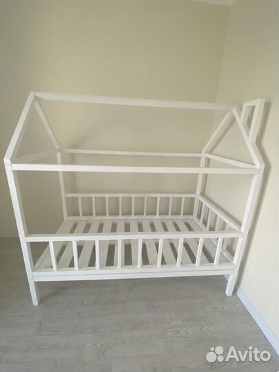 Кровать-домик, Вешалка, Шкаф Икея Хемнес