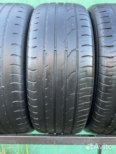 Continental ContiPremiumContact 2 215/55 R17 94V