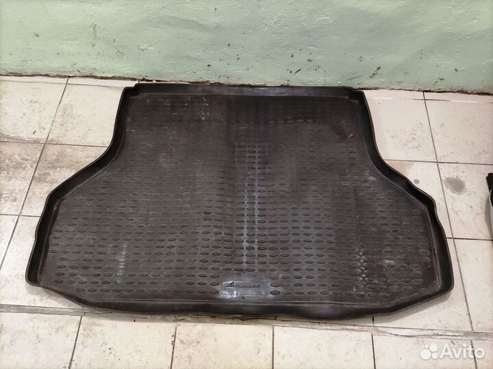 Коврик в багажник chevrolet lacetti
