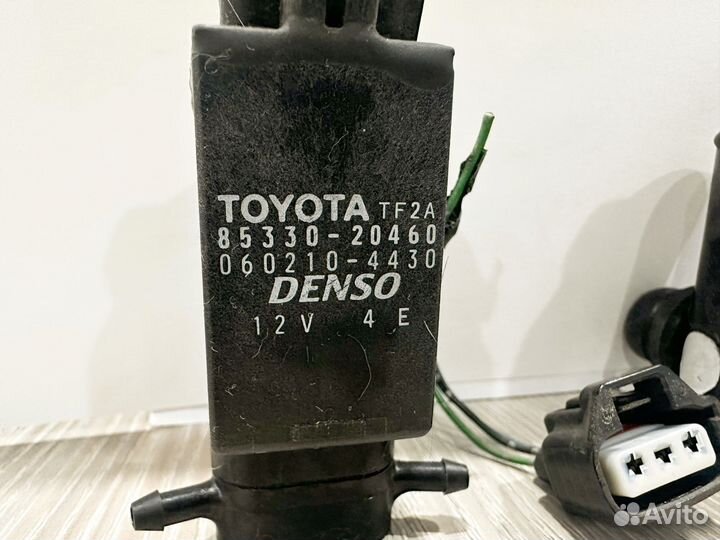Моторчик омывателя toyota