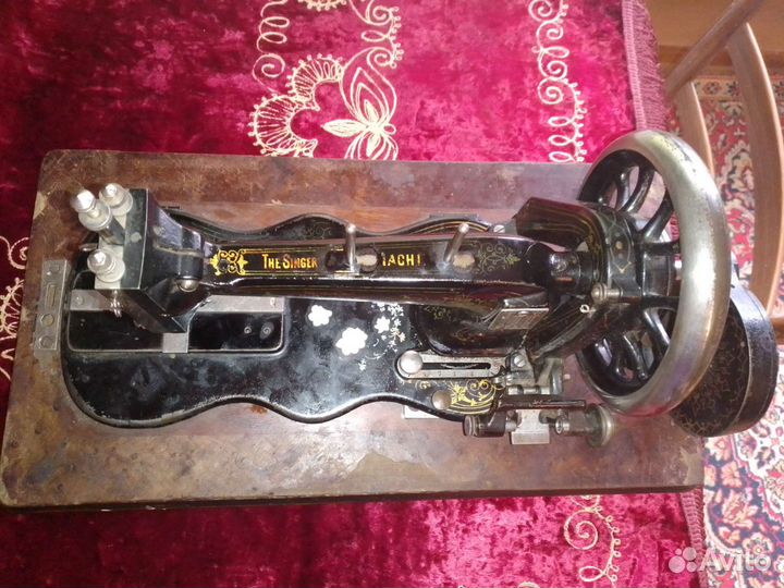 Швейная машина Singer