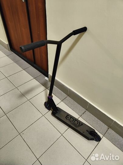 Трюковой самокат tech team eddy