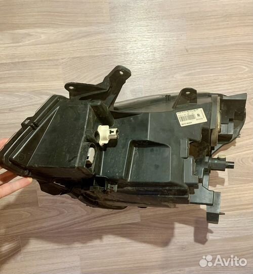 Фара правая оригинал nissam almera g15