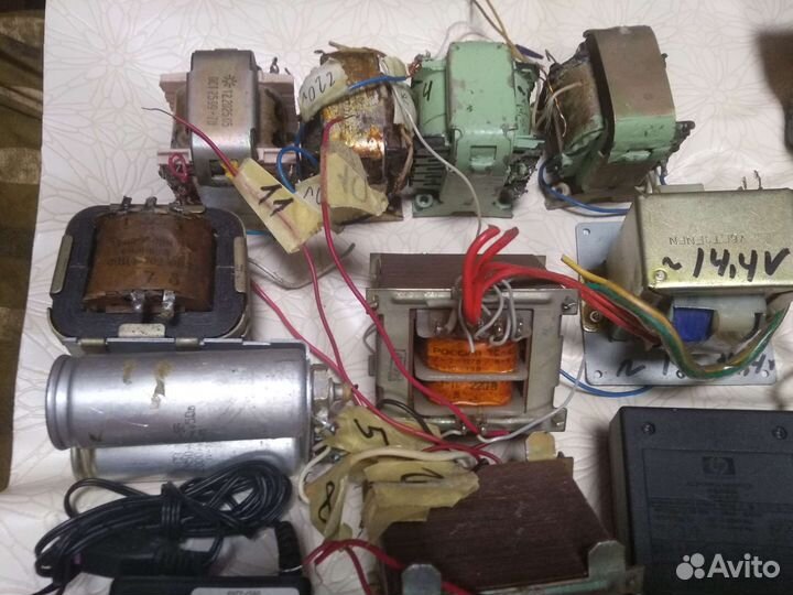 Радиодетали электродвигатели транзисторы