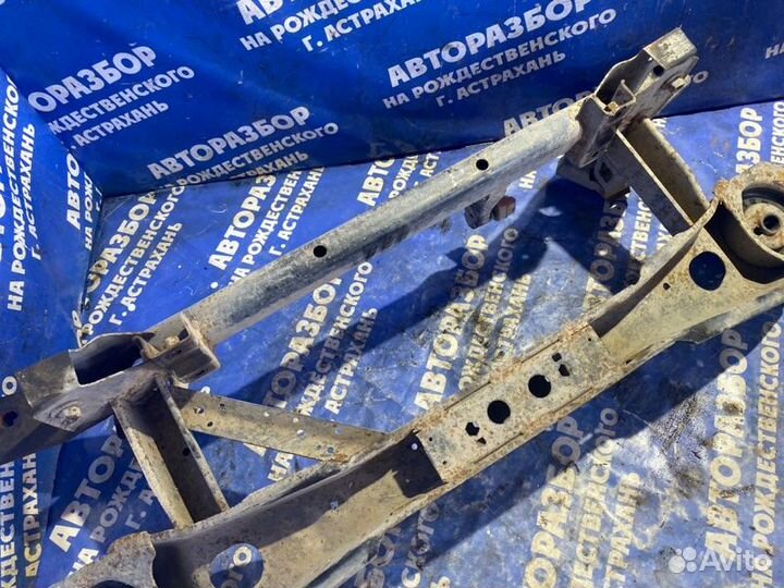 Задний подрамник Ford Focus 2 седан 2007