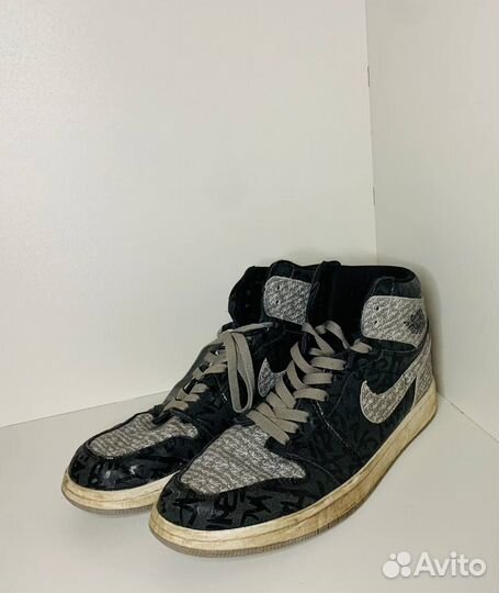 Чистка, химчистка кроссовок