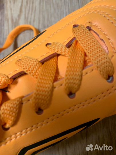 Детские футбольные бутсы 32 размер