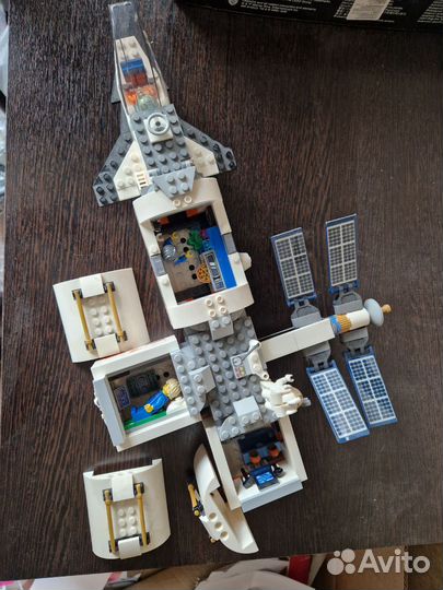Lego city 60227 лунная станция