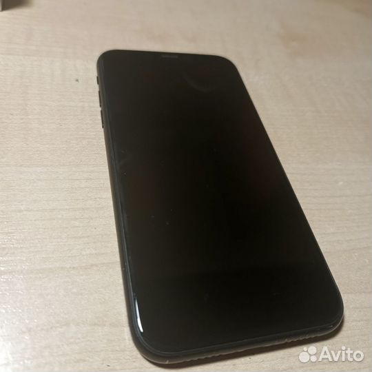 iPhone Xr, 128 ГБ