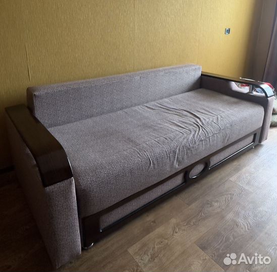 Диван б/у