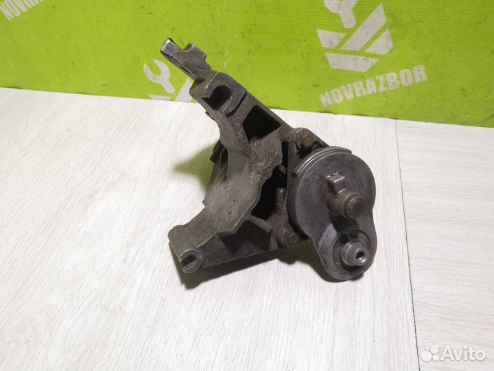 Кронштейн генератора Форд Фокус 1