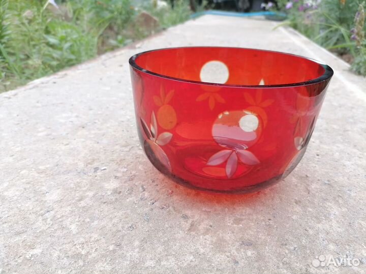 Салатник вазочка красное стекло СССР