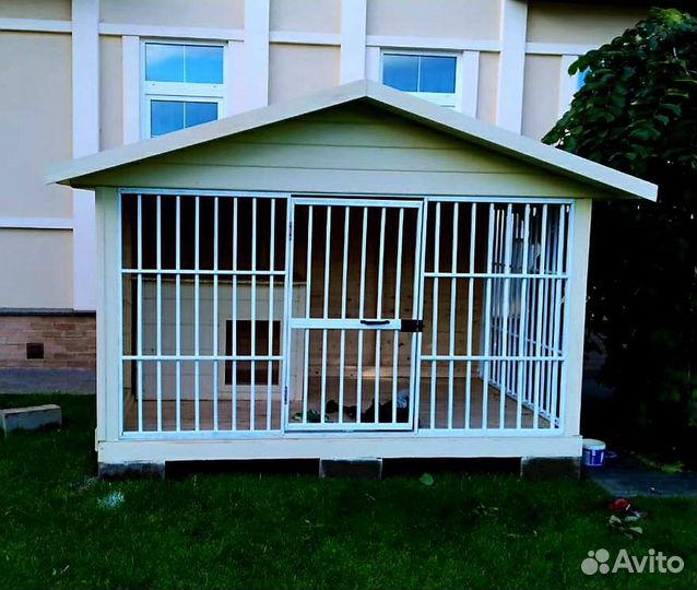 Вольеры для собак с будкой