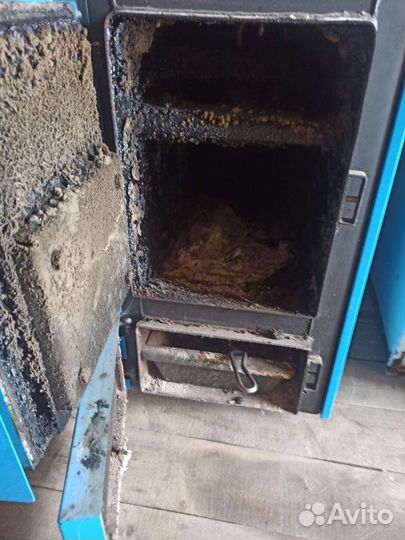Печь для отопления дома бу