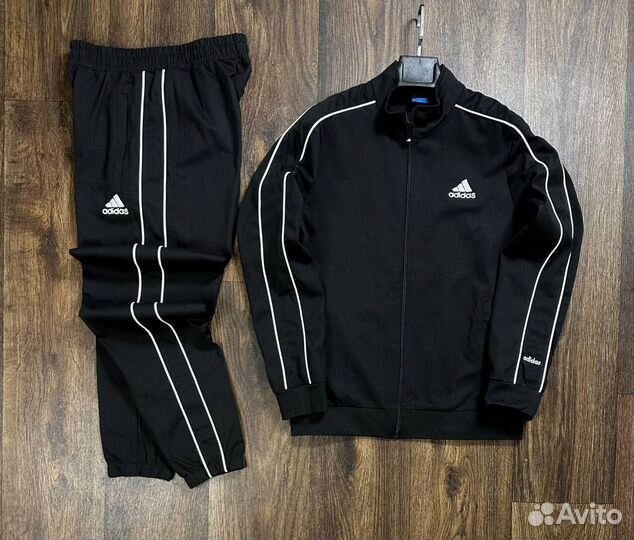 Спортивные костюмы Adidas