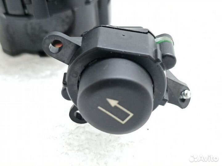 Кнопка на руль Mercedes-Benz S-Class W221 2007